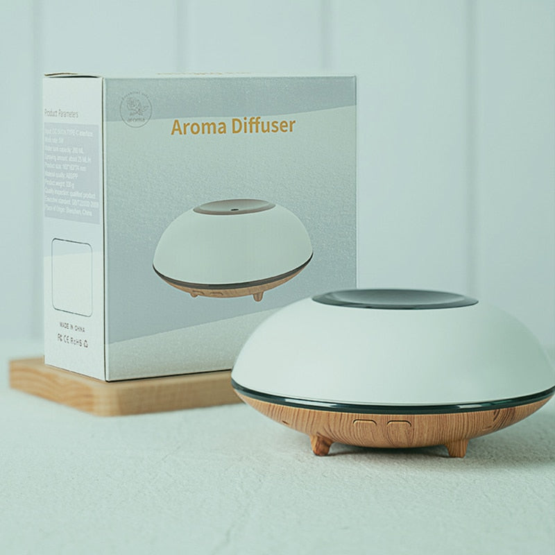 Essential Oil Diffuser and Humidifier in flying saucer design